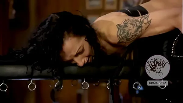 Thin slut suffer on the bench