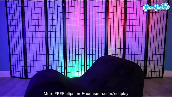 Camsoda - Big Booty MILF Kelsi Monroe Cosplay As Gwen Stacy Has Intense Orgasm