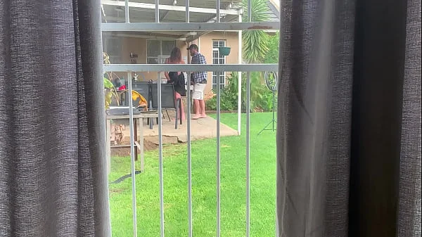 I caught my neighbours fucking outside in the backyard