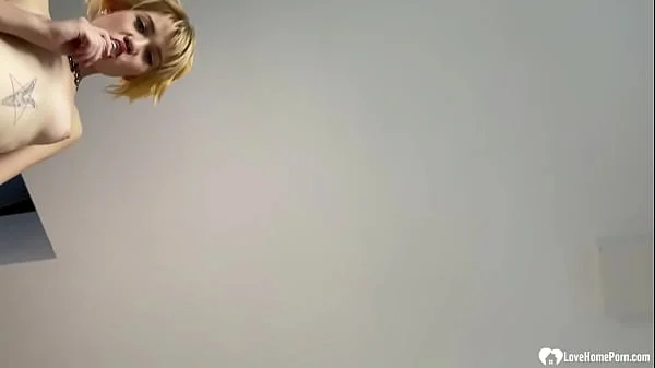 My pussy can't live without her favorite dildo