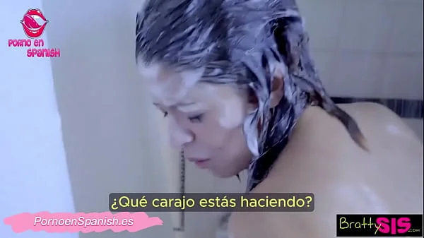 Broma entre hermanastro termina en rica follada - Subtitulado Español
