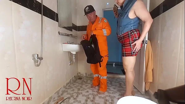 Housewife without panties seduces plumber. s1