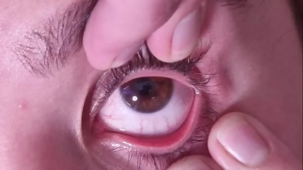 Cum dumpster gets a full cumshot into her open eye | talking