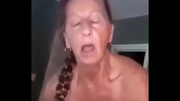 Alguém sabe o nome dela??