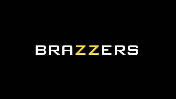Deepthroat Challenge - Demi Sutra / Brazzers  / stream full from www.zzfull.com/llen